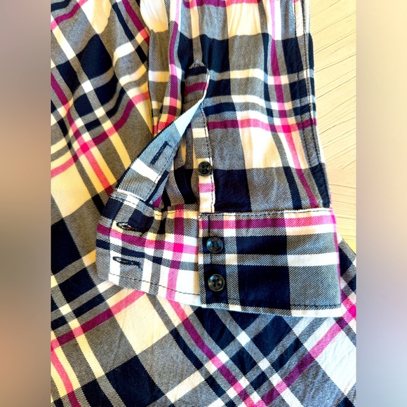 DALIA Women’s Plaid Button-Up Blouse – Size M – 100% Rayon - Picture 11 of 15